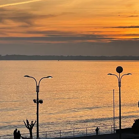 Apartment Vue Mer, Coeur De La Baule, T2 Moderne A Pied *